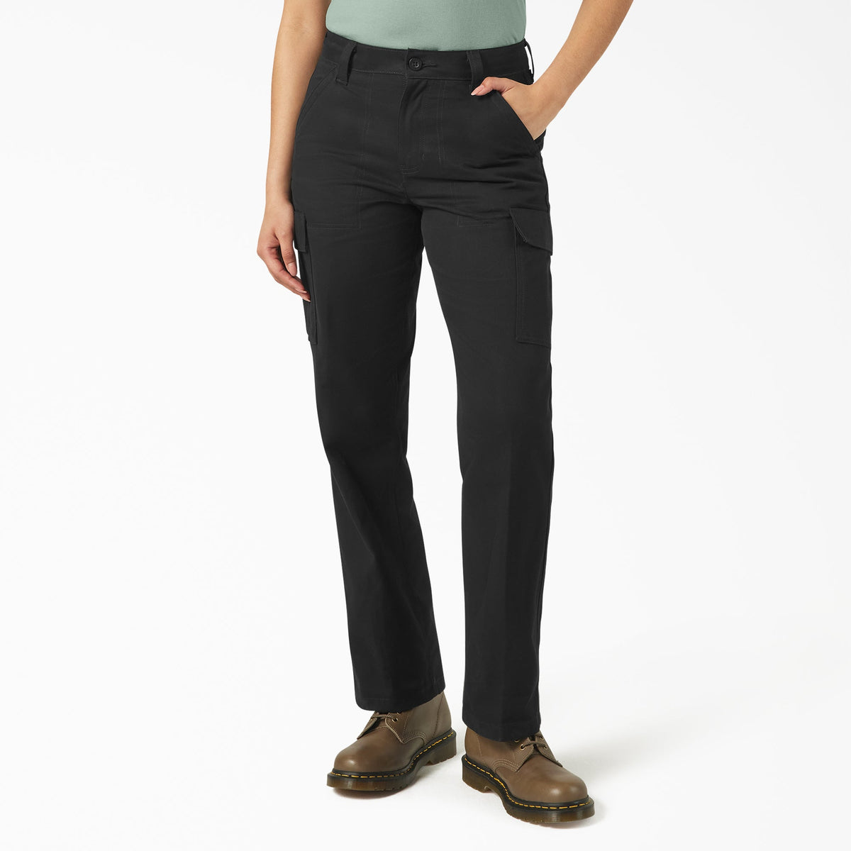 Black (BLK),24