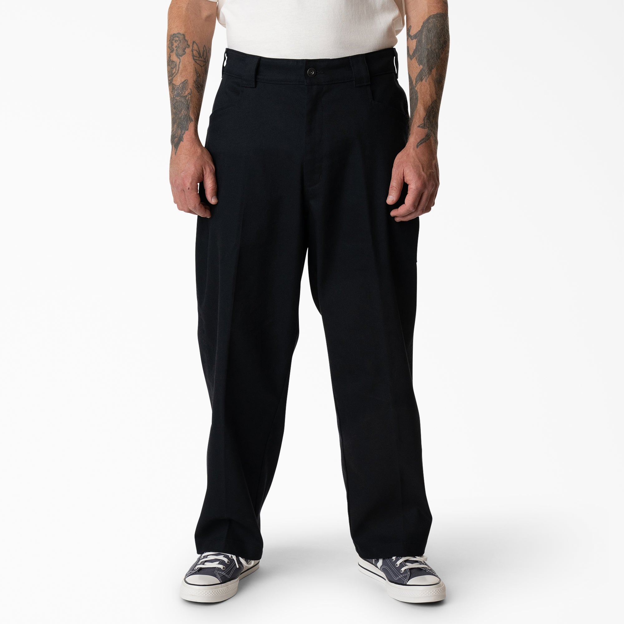 Black (BLK),28
